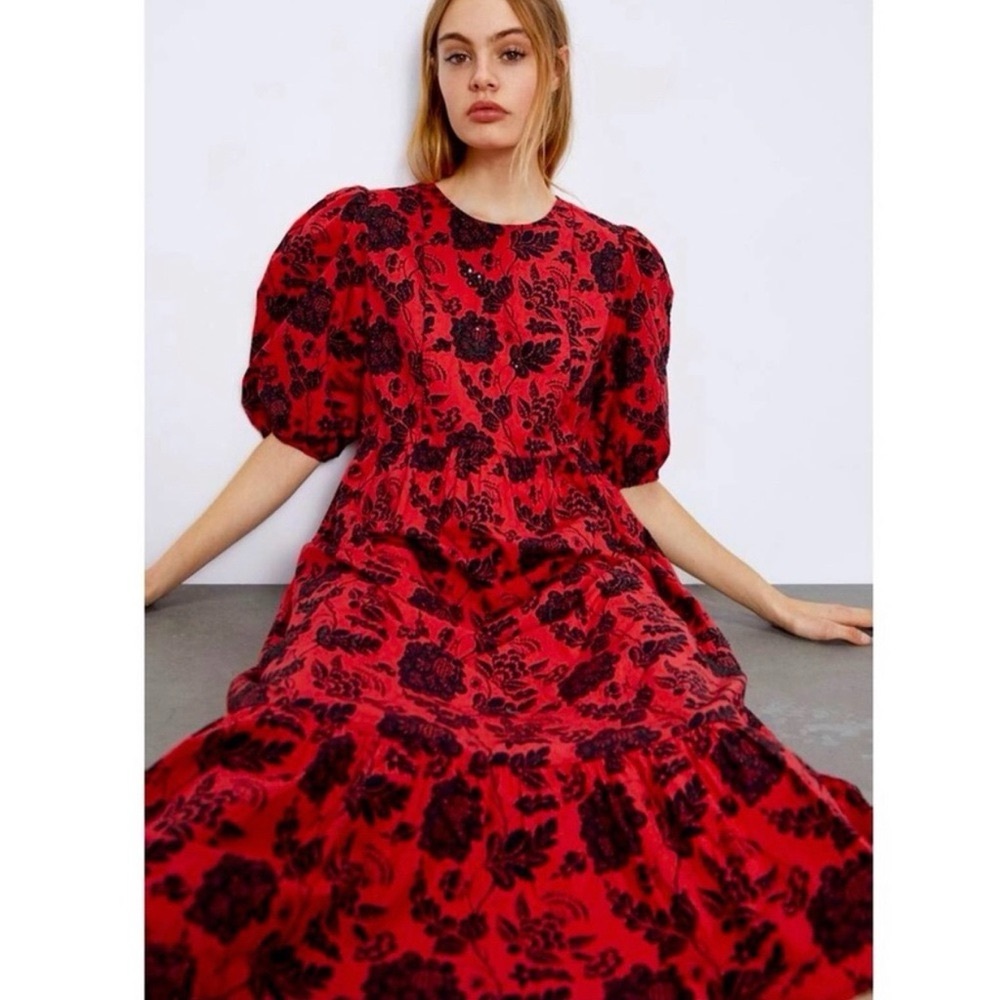 NWT - ZARA Red and Black Floral Long Sleeve Dress Size Small